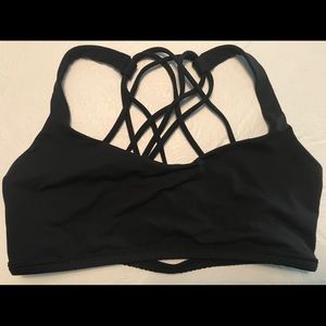 Lululemon sports bra